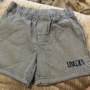 Monogram Lincoln seersucker shorts size 18 months